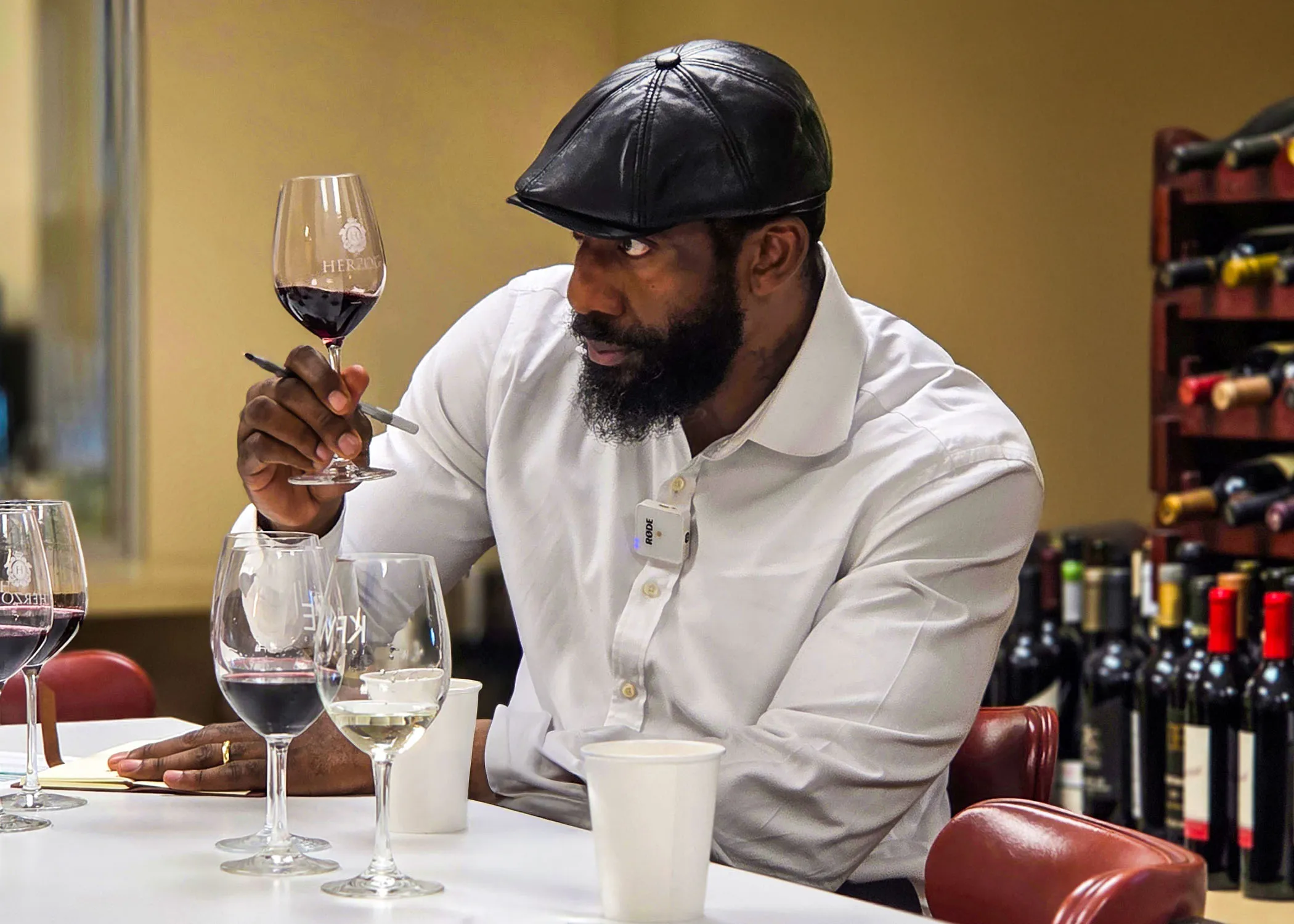 Amar'e Stoudmire tasting wine